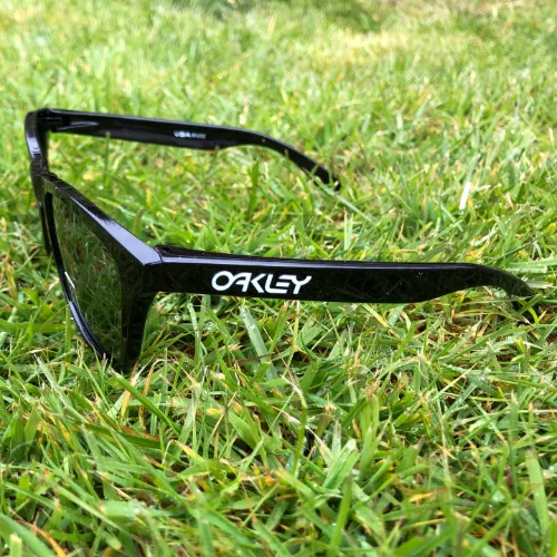 Oakley Frogskins - Colemans Opticians